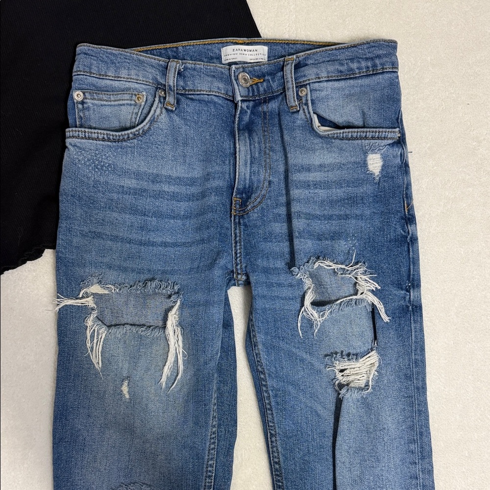Zara Distressed Light Blue Jeans